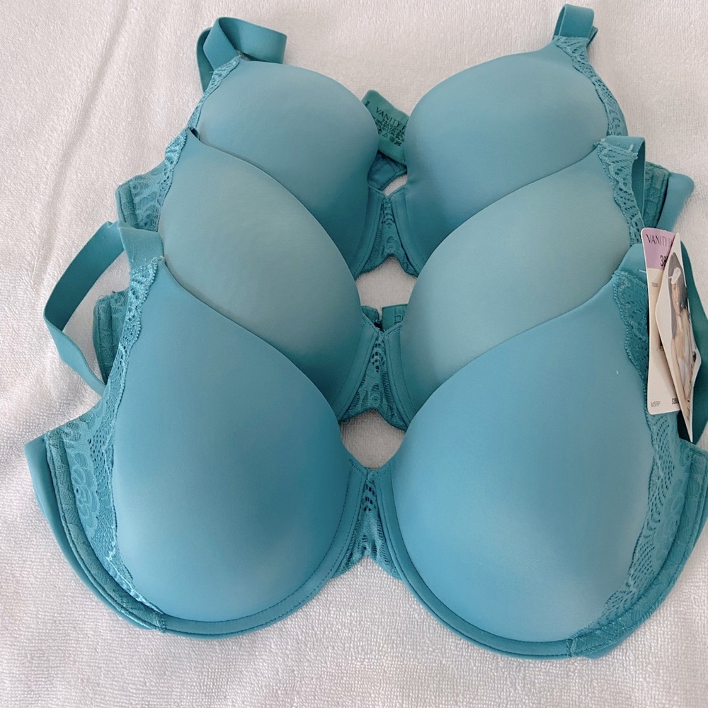 THREE BEAUTIFUL VANITY FAIR BRAS.